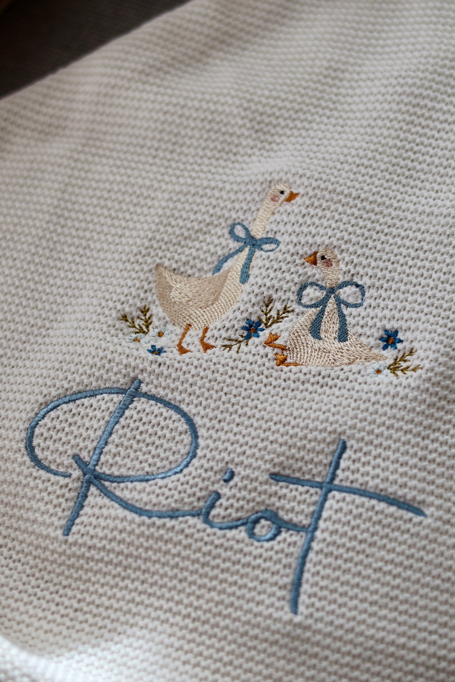 Cotton knit Blanket- Geese
