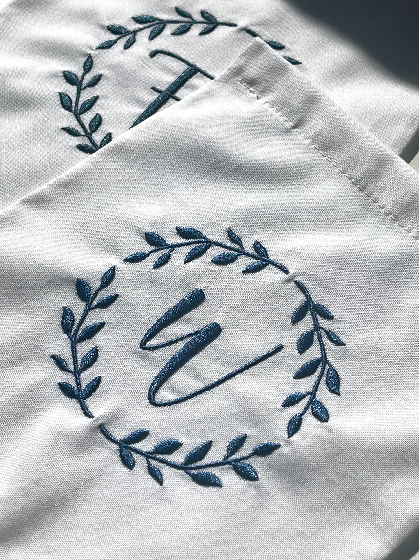 Vine Initial Mini Banner